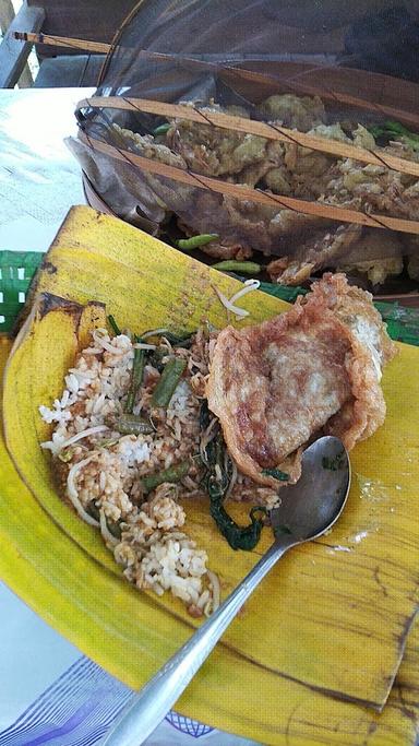 KEDAI NASI PECEL MBAK SANTI