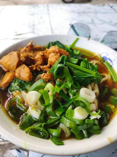 MIE AYAM & BAKSO