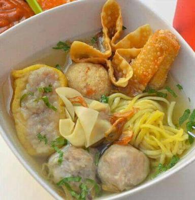 BAKSO BAKWAN MALANG