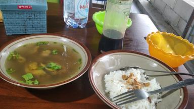 ABU KELVIN PECEL MADIUN & SOTO LAMONGAN