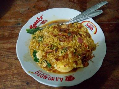 NASI GORENG & MIE JOWO PDHE JONO