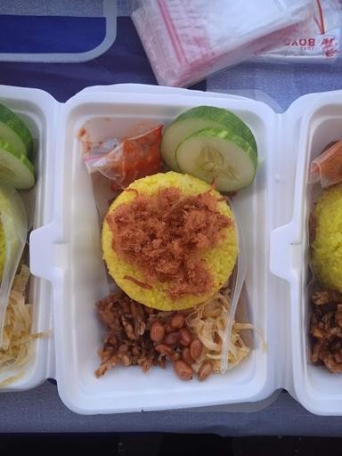 NASI KUNING DAN NASI UDUK MOJOREJO