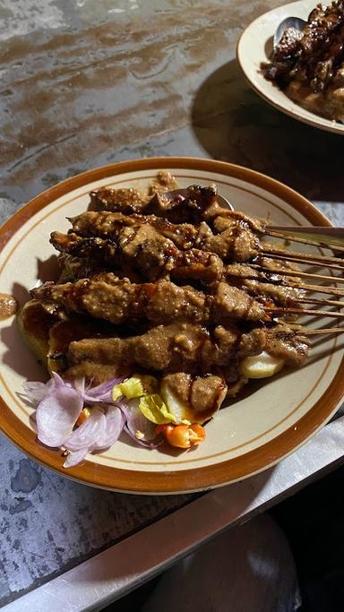 SATE AYAM CAK ALI KLATEN