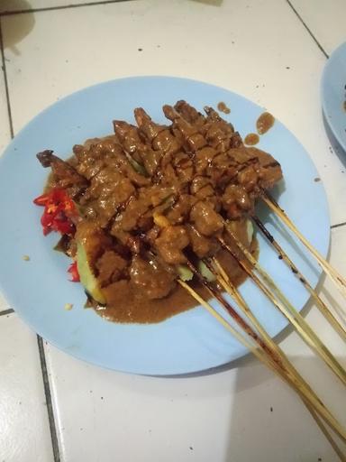 SATE AYAM CAK SENTOT