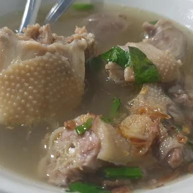 SOP AYAM PECOK PAK GEMBONG