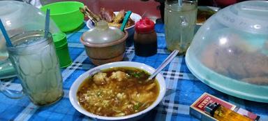 SOTO AYAM BU WIRO