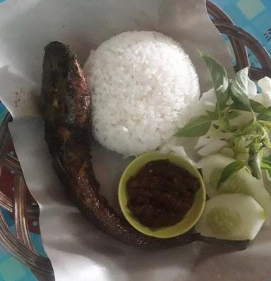 WARUNG MAKAN GG AYAM & IKAN BAKAR PAK GENDUT