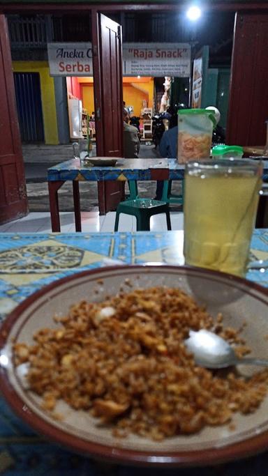 WARUNG NASI GORENG