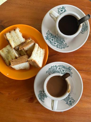 KEDAI KOPI UNCLE BEN KLATEN