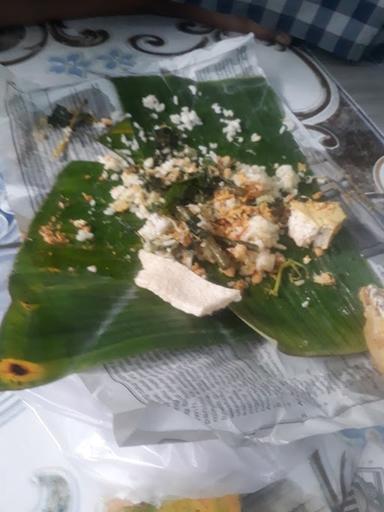 BU YATNI,NASI TUMPANG DAN BUBUR,CABANG MBOK WITO