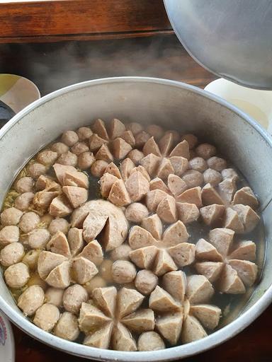 MIE AYAM & BAKSO CJDW