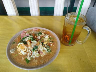 MIE SEBLAK TEH NITA CABANG GOR KLATEN BUKA PERTAMA DI KLATEN