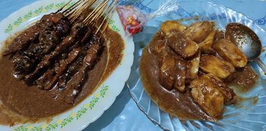 SATE AYAM CAK MARGONO