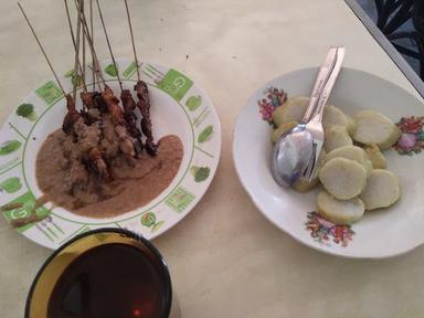 SATE AYAM SIDO MORO