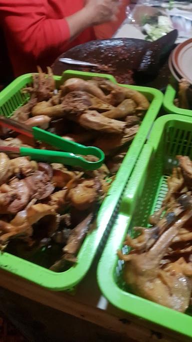 WARUNG AYAM GORENG MAS GENDHAR