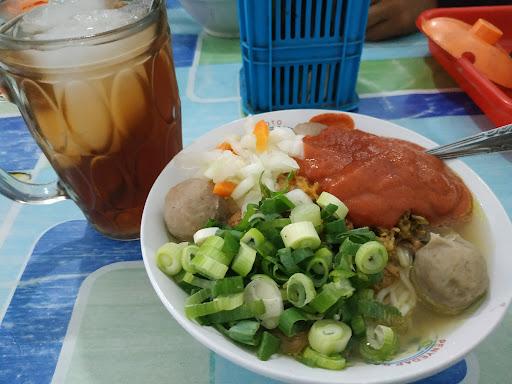 WARUNG MAKAN MIE AYAM & BAKSO REJEKI