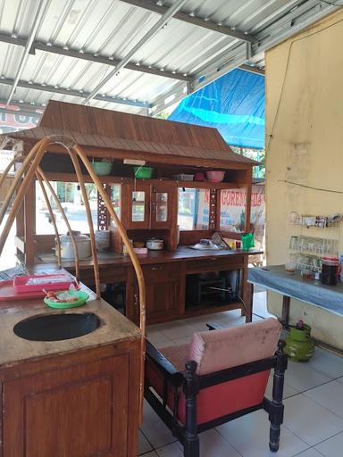 BAKSO MIE AYAM & SOTO NUMANI