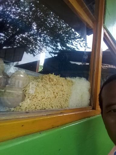 MIE AYAM DAN BAKSO SARI RASA