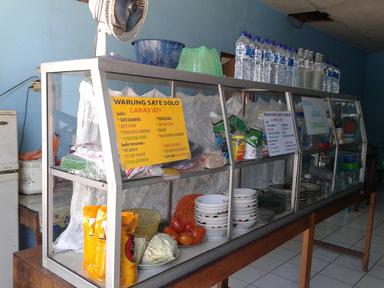 WARUNG MAKAN LARASATI