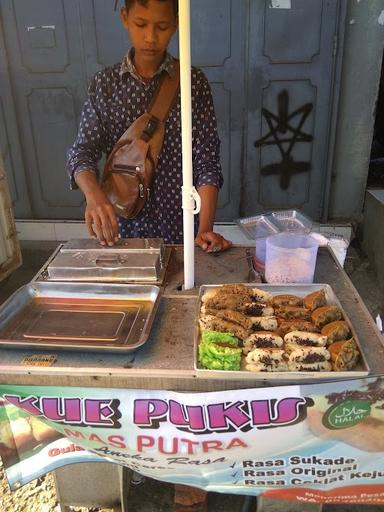 MAS PUTRA KUE PUKIS