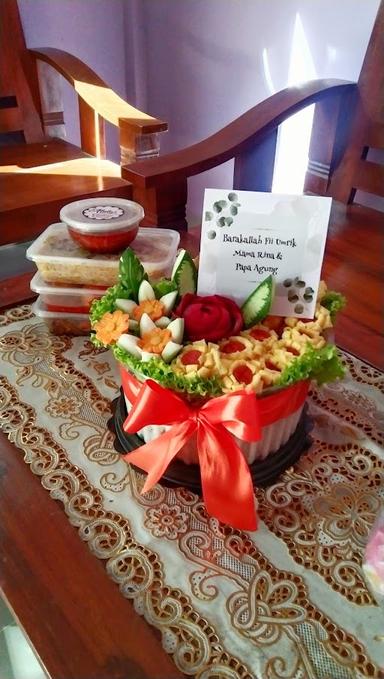 UMMU ALULA SNACK & CATERING