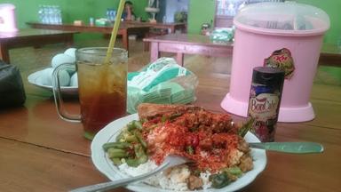 WARUNG MAKAN AIRIN 2