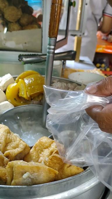 BAKSO CAK SO BALAIKOTA MALANG