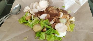 GADO-GADO CAK ABU