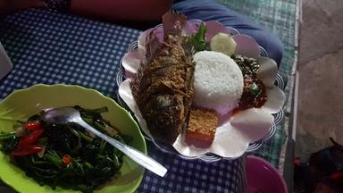 LALAPAN SAMBEL CAK IPIN