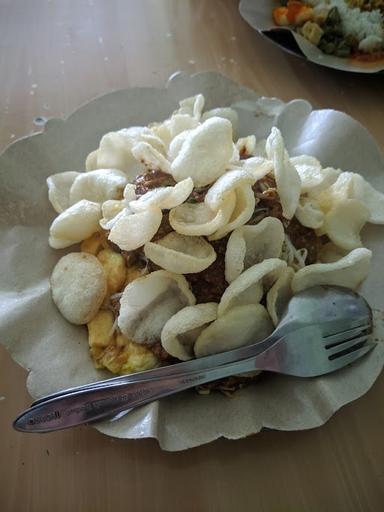 RUJAK BU TIEN