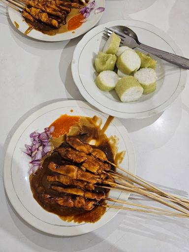 SATE AYAM PONOROGO SIBOEN