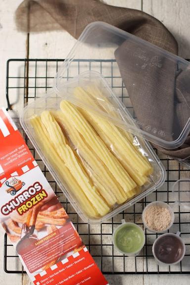 SNACK CHURROS DAN KOREAN ICE CREAM