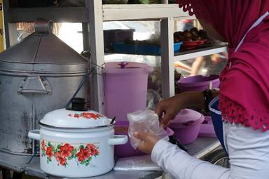 SPESIALIS NASI JAGUNG MBAK TANTI