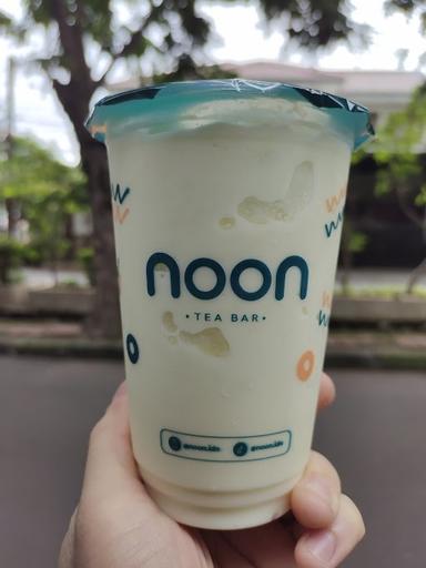 NOON TEA BAR - KELAPA GADING