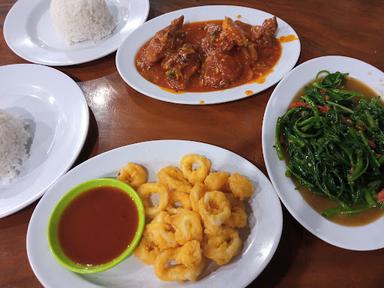 PONDOK LAGOA SEAFOOD