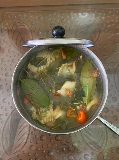 SOP AYAM PARENDE