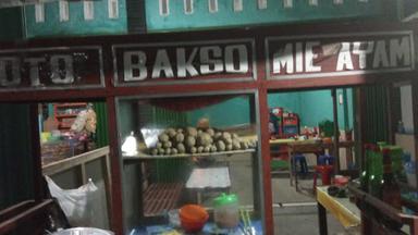 WARUNG BAKSO & MIE AYAM WONOGIRI