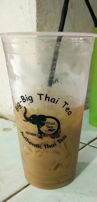 BIG BIG THAI TEA