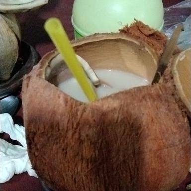 KELAPA MUDA BAKAR GUNUNG KIDUL