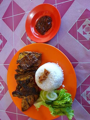 AYAM BAKAR 7 SAUDARA DADAP