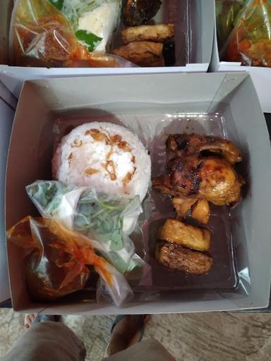 AYAM BAKAR MADU CJDW