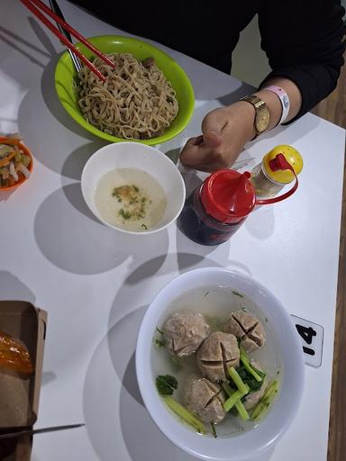 BAKMI GANG KELINCI PIK2