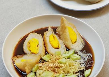 PEMPEK NYAI LISYA