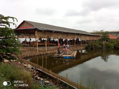 SAUNG KAMAL