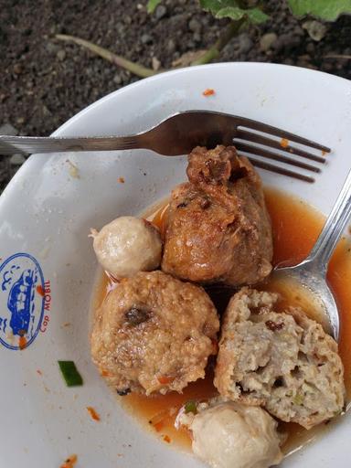 BAKSO PITU