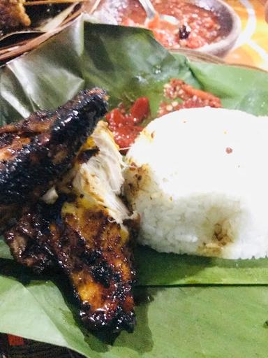 AYAM BAKAR KHAS BANDUNG