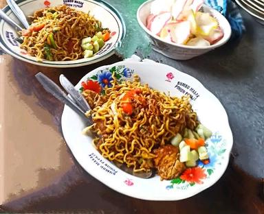 MIE TEK TEK MAS SANTOSO