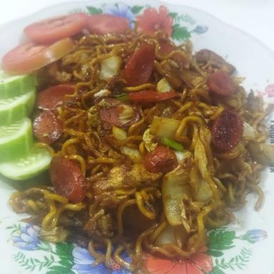 NASI GORENG SPECIAL MANTAP PUCUNG