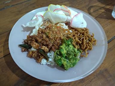 NASI UDUK IBU OMI