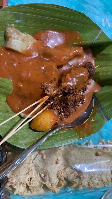 SATE PUTRA TANJUNG